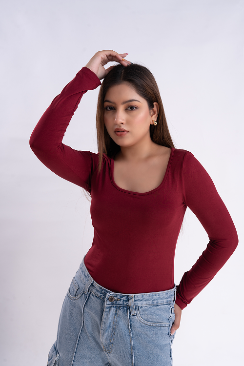 Maroom Scoop Neck Full Sleeve Top