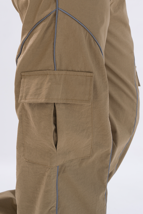 CLOUD FIT Camel String Parachute Pants