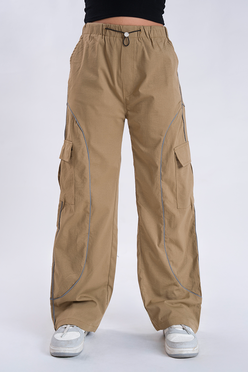 CLOUD FIT Camel String Parachute Pants